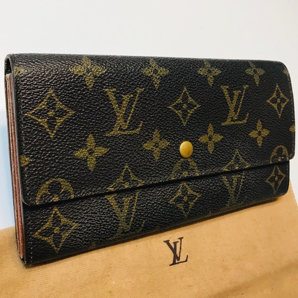 🔥LOUIS VUITTON Vintage Monogram Sarah Wallet🔥